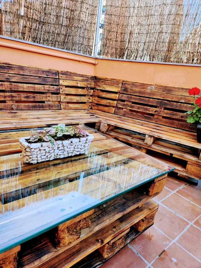 Estudio Con Terraza Badalona Hotel Luaran gambar