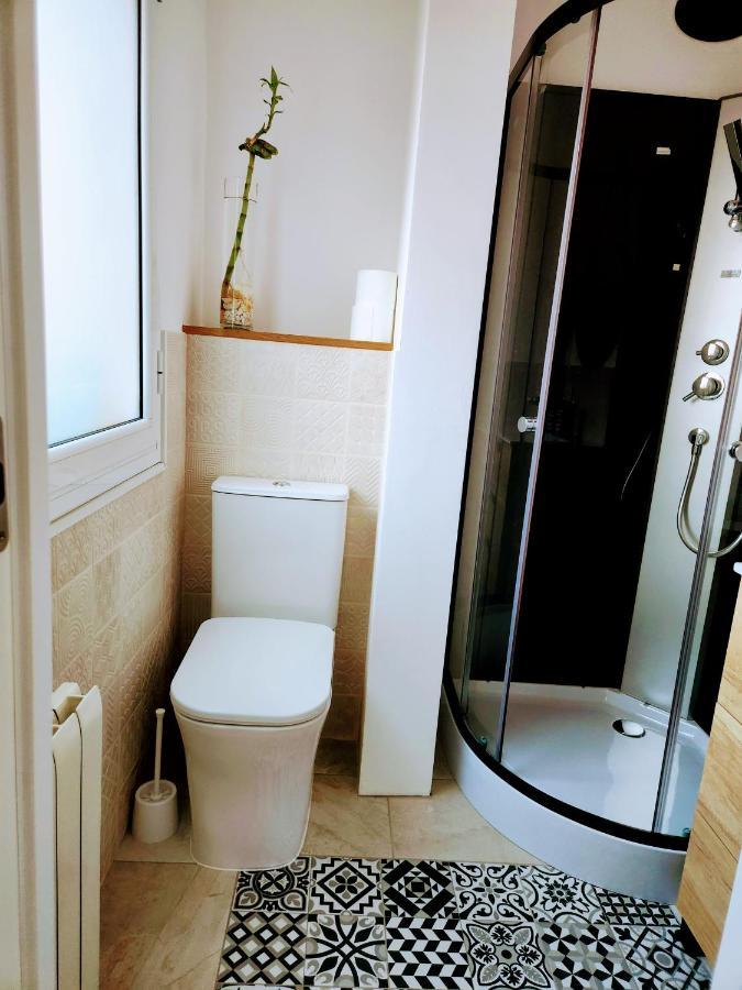 Estudio Con Terraza Badalona Hotel Luaran gambar