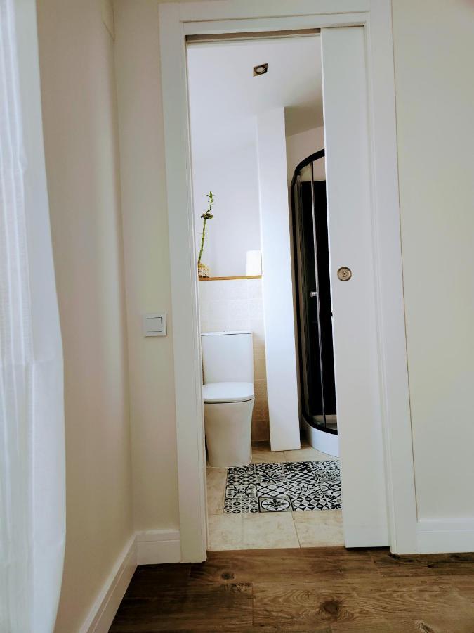Estudio Con Terraza Badalona Hotel Luaran gambar