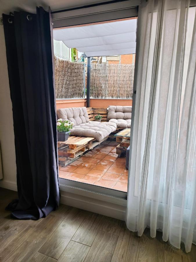 Estudio Con Terraza Badalona Hotel Luaran gambar