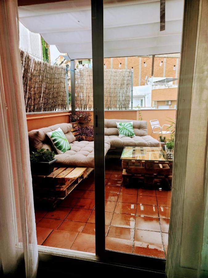 Estudio Con Terraza Badalona Hotel Luaran gambar