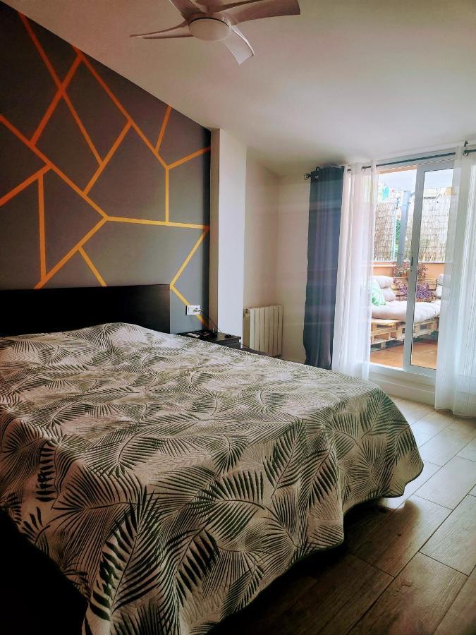 Estudio Con Terraza Badalona Hotel Luaran gambar